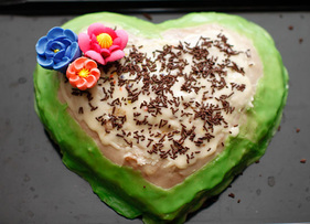 Make a Heart Shaped Cake